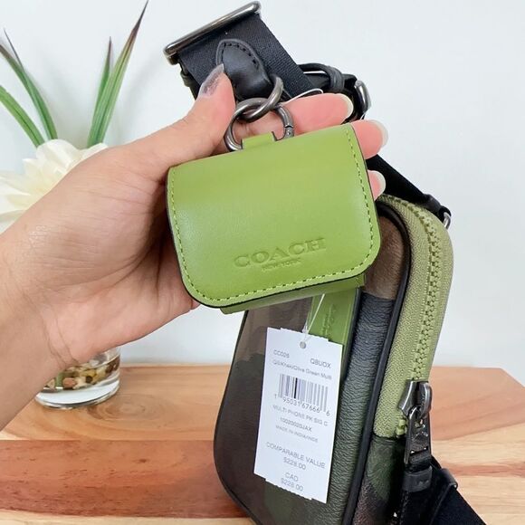 NWT Coach Multifunction Phone Pack In Signature Canvas With Camo Print - Picture 4 of 8